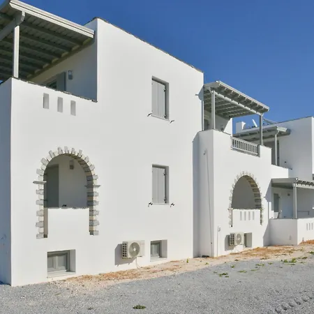 Agros Estate מלון *